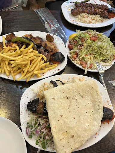 Ali Usta Ocakbaşı Restaurant - Duisburg photo 8