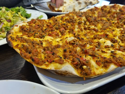 Ali Usta Ocakbaşı Restaurant - Duisburg photo 4